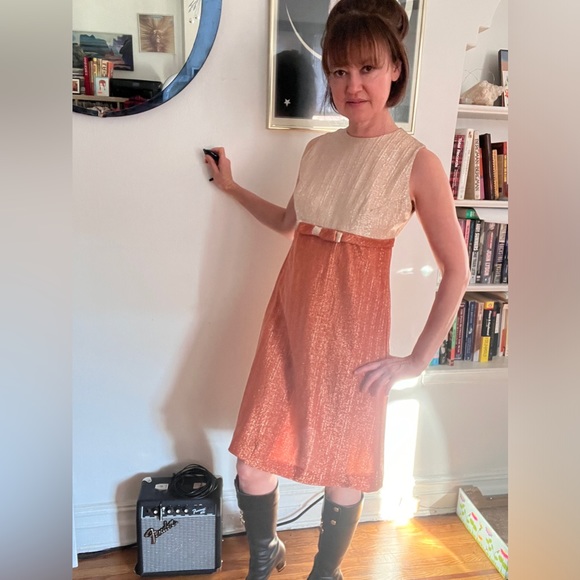 Vintage 60s two coppper toned metallic mod dress by Vicky Vaughn. Size small - Picture 10 of 10